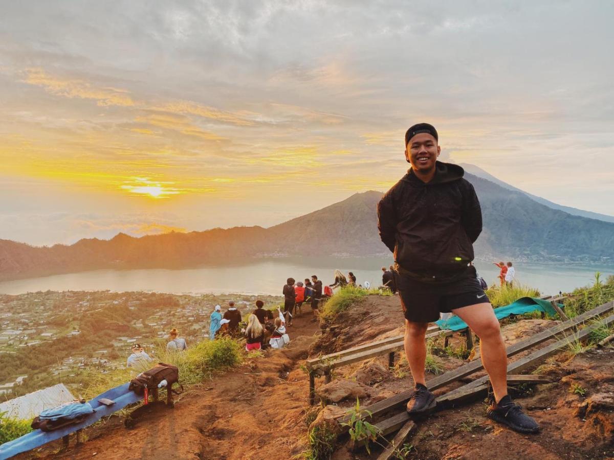 Stellar Capsules Hostel Семиняк Екстериор снимка Mount Bromo